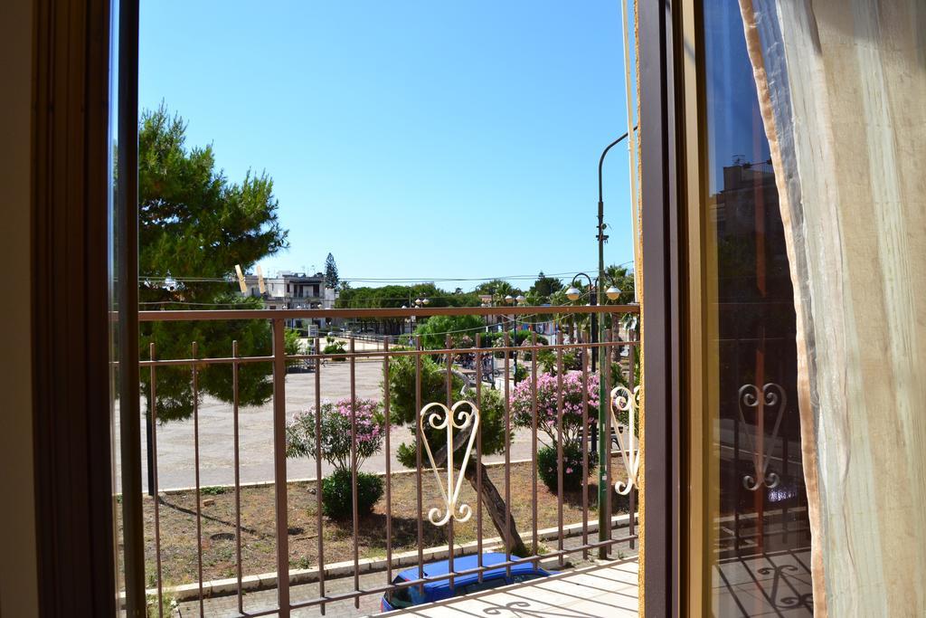 Casa Vacanze Laura Isola delle Femmine Esterno foto
