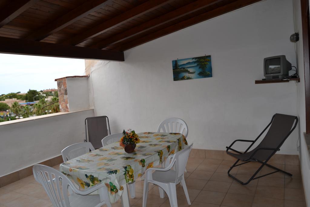 Casa Vacanze Laura Isola delle Femmine Esterno foto